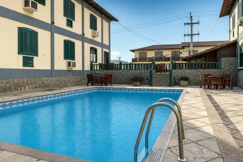 Piscina de imóvel de temporada sob gestão da RIOS em Cabo Frio