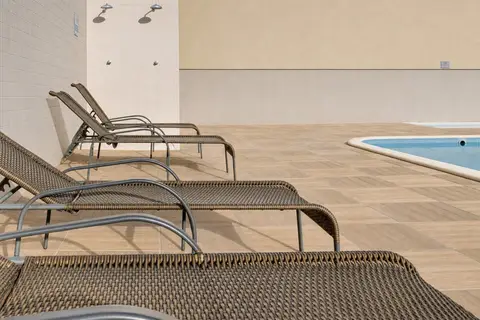 Piscina de imóvel de temporada sob gestão da RIOS em Cabo Frio